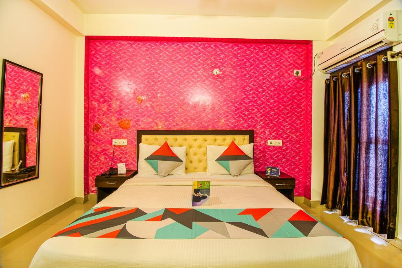 Fabexpress Tp Suite Near Igi Airport New Delhi Ngoại thất bức ảnh